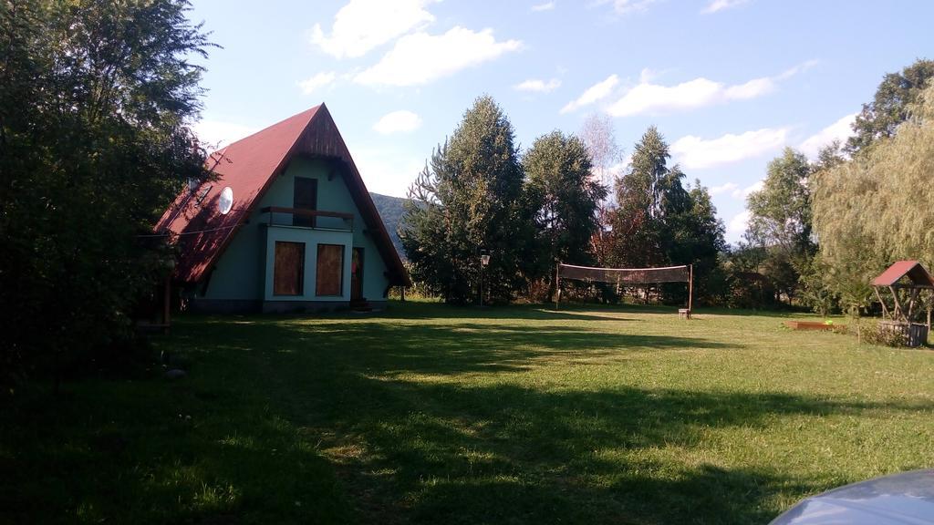 Kamilla Kulcsoshaz Villa Sub Cetate Esterno foto
