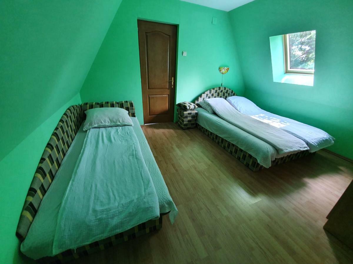Kamilla Kulcsoshaz Villa Sub Cetate Esterno foto
