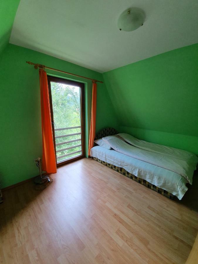 Kamilla Kulcsoshaz Villa Sub Cetate Esterno foto